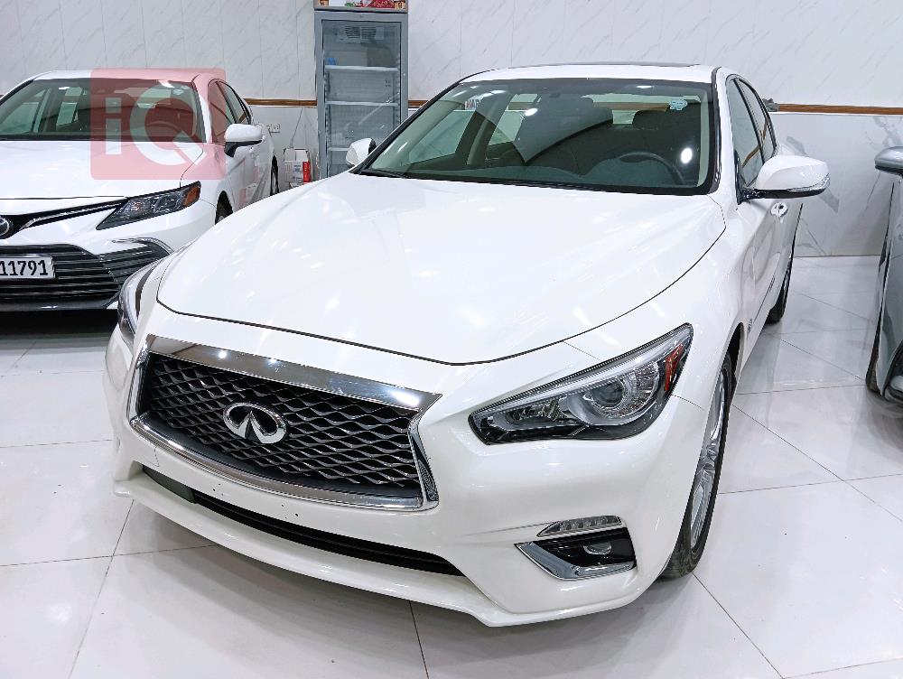 انفنتي Q50